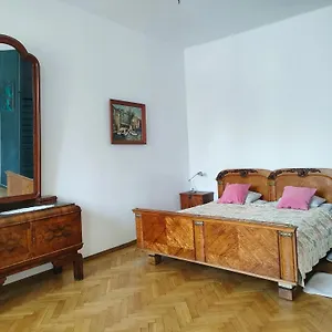  Appartamento Place